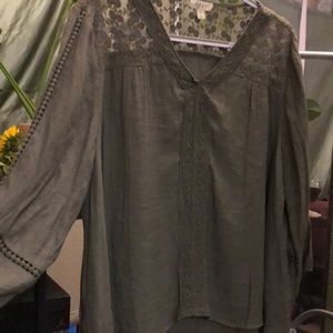 Style & co olive peasant top